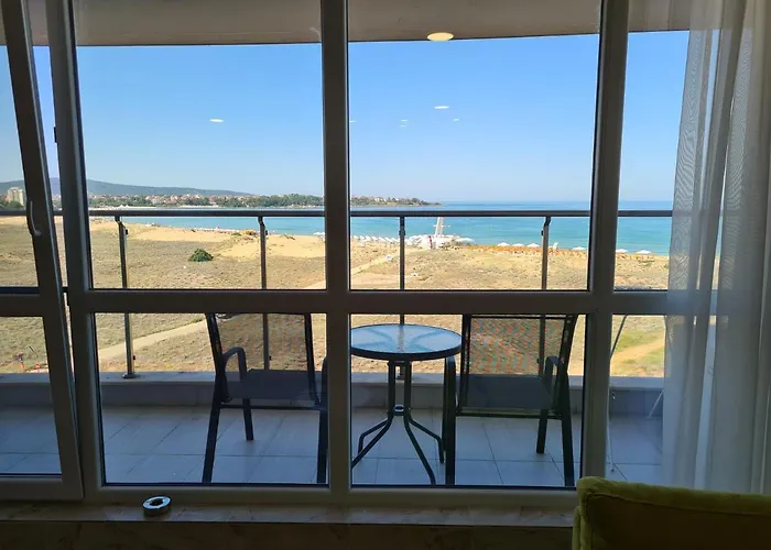 Happy アパート 4*